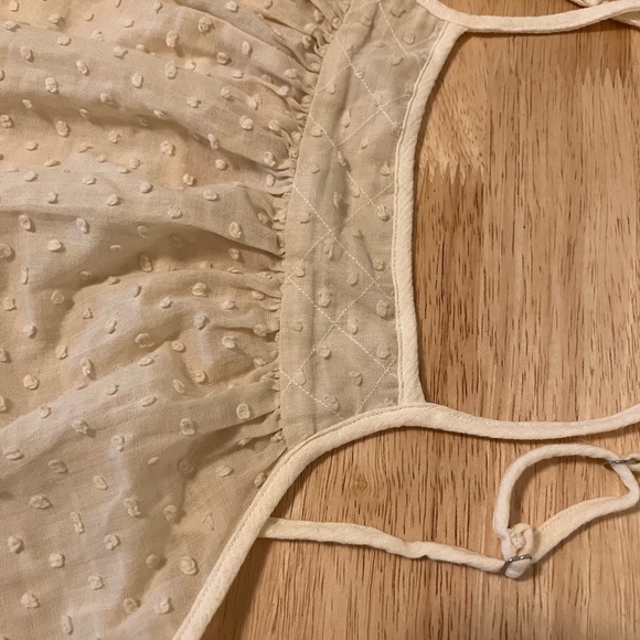 Christy Dawn Embossed Ivory Iris Top XS - Picture 9 of 13